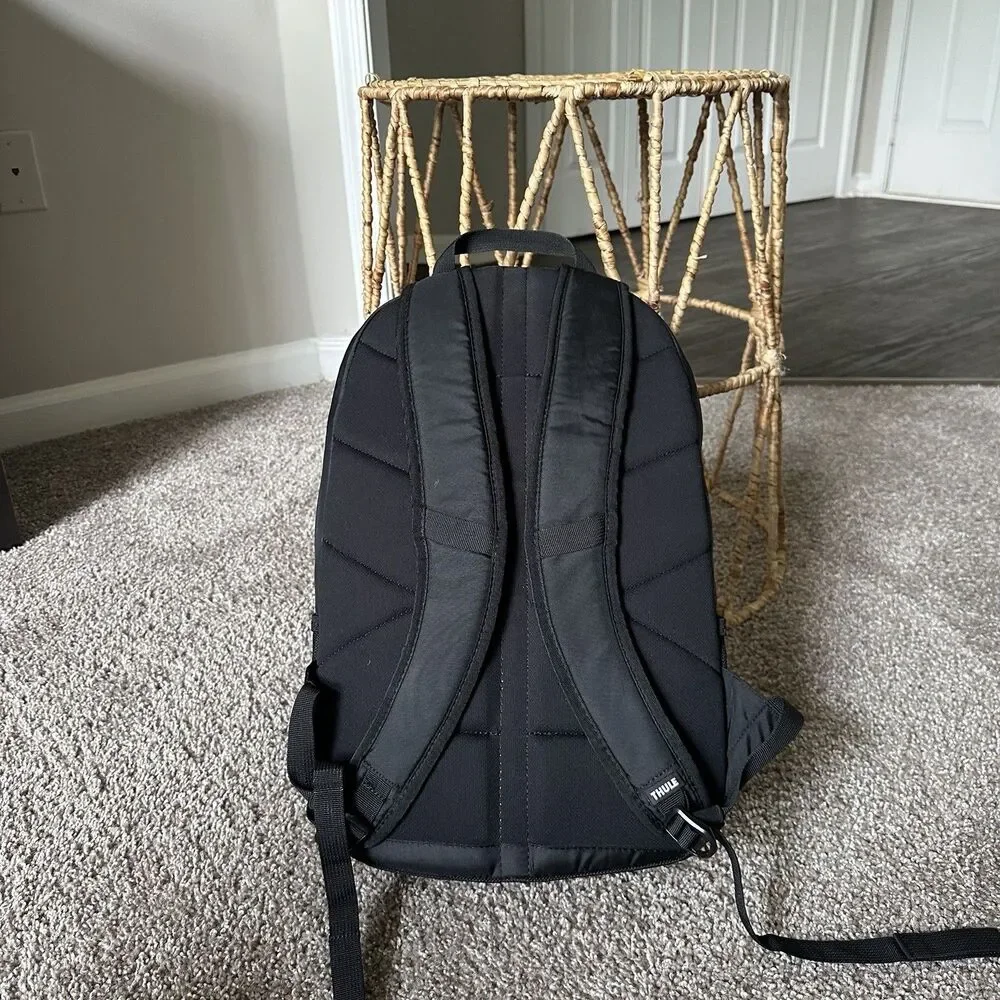 Thule - Achiever 24L Backpack 15